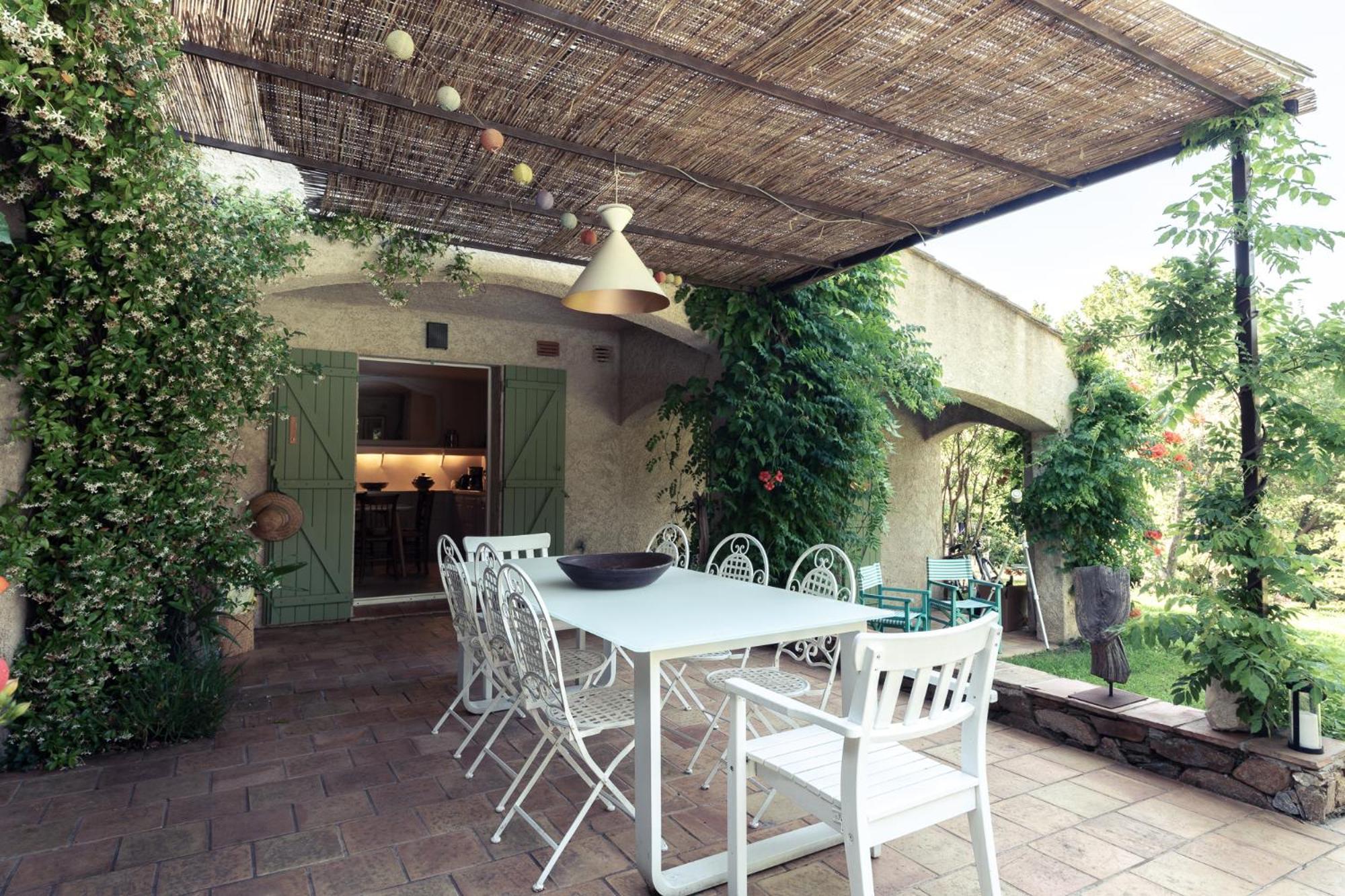 Villa Fontane Provence Ла-Гард-Френе Номер фото